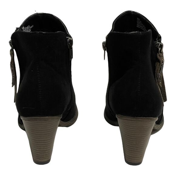 MIA MONTGOMERY BLACK  FAUX SUEDE BOHO FEATHER ZIPPER PULL DETAIL BOOTIES SIZE‎ 8 - Picture 6 of 8